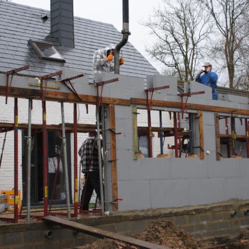 Bloc coffrant isolant et pierres reconstituées - Boldas